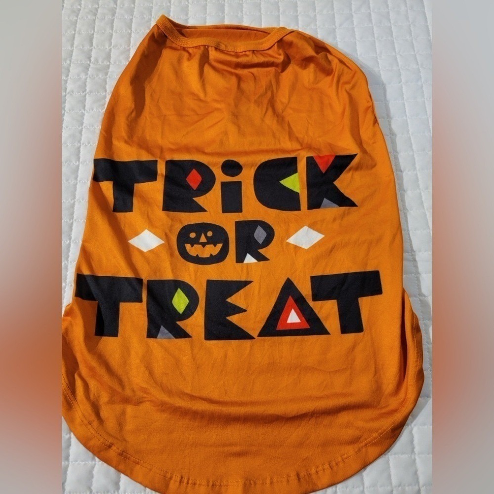 Hyde & EEK! Boutique Large Trick or Treat Dog T-Shirt Halloween Costume Festive